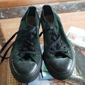 Dark green converse